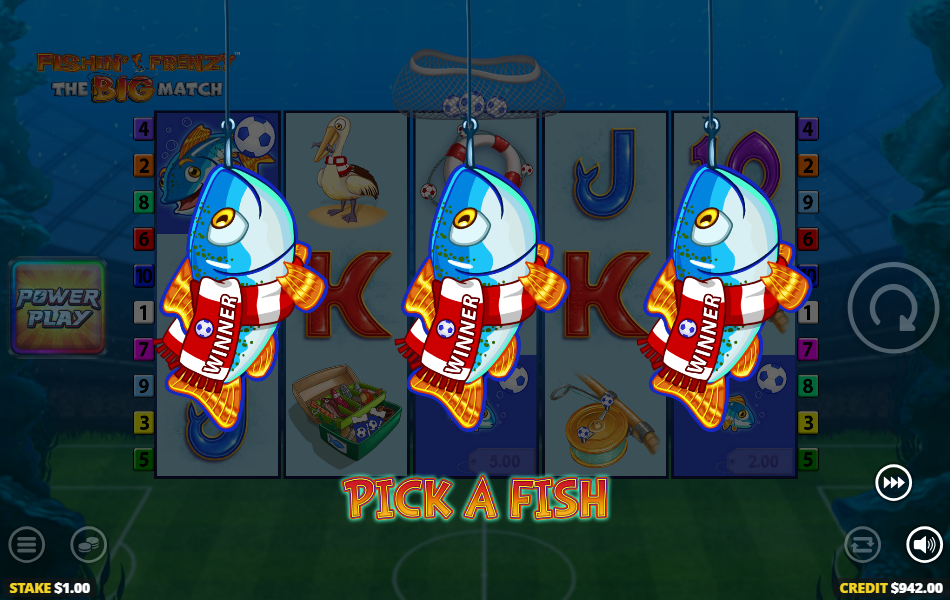 Pick a Fish screen with three football-scarf money fish to choose from after the net fills