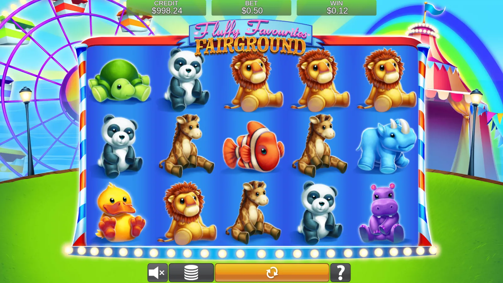Fluffy Favourites Fairground reels with three lion toys across the top row of reels 3 to 5